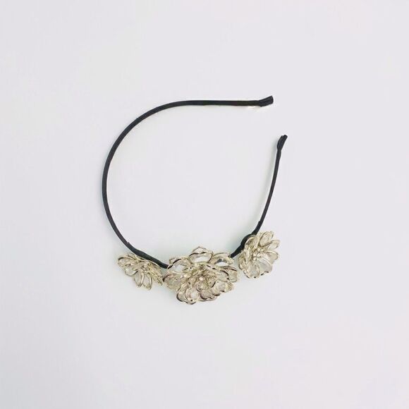 VINTAGE Crystal Flower Headband.  - Picture 3 of 4